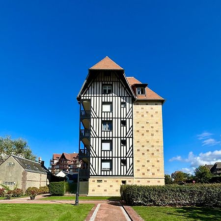 Studio En Rez De Jardin Deauville Centre Et Plage 외부 사진