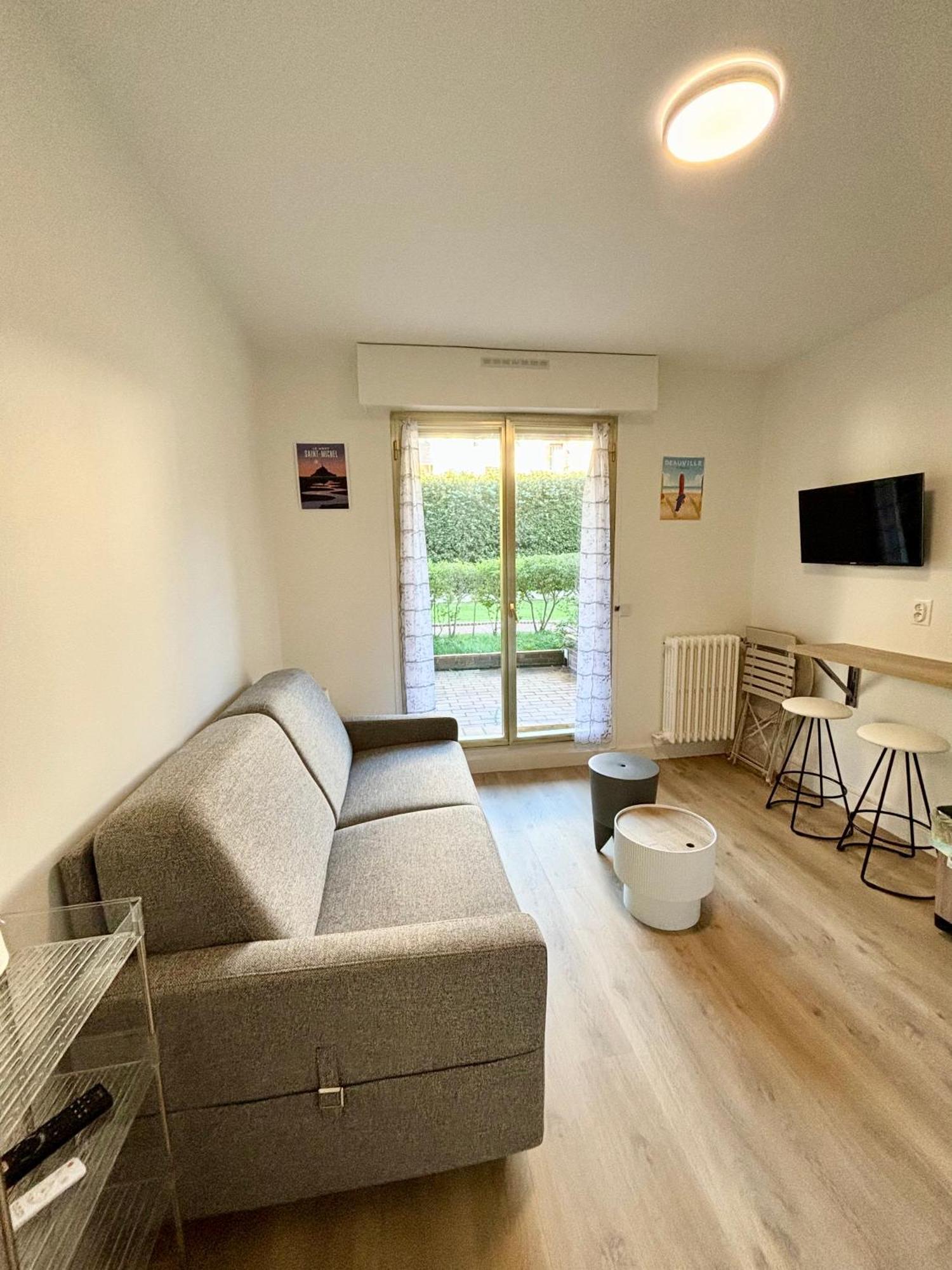 Studio En Rez De Jardin Deauville Centre Et Plage 외부 사진